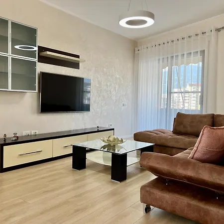 New Bazaar Cozy - 1 , 2 , 3&4 Apartament *