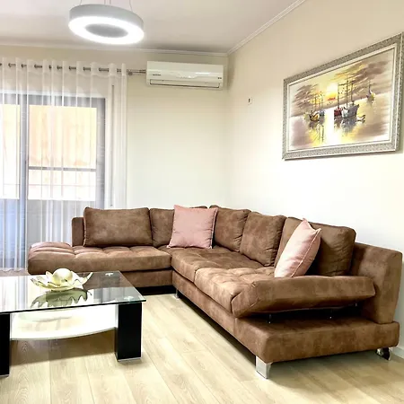 Apartamento New Bazaar Cozy - 1 , 2 , 3 , 4 And 5 Tirana
