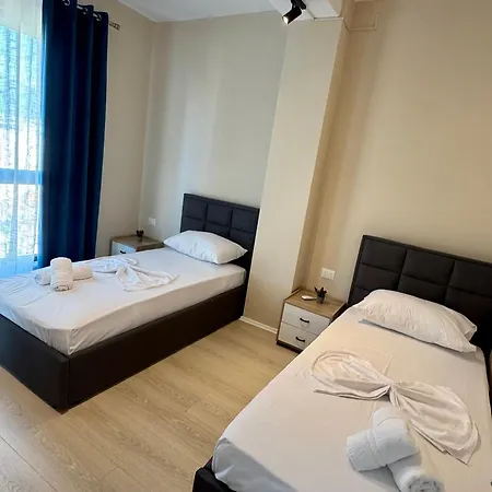 Apartamento New Bazaar Cozy - 1 , 2 , 3 , 4 And 5 Tirana